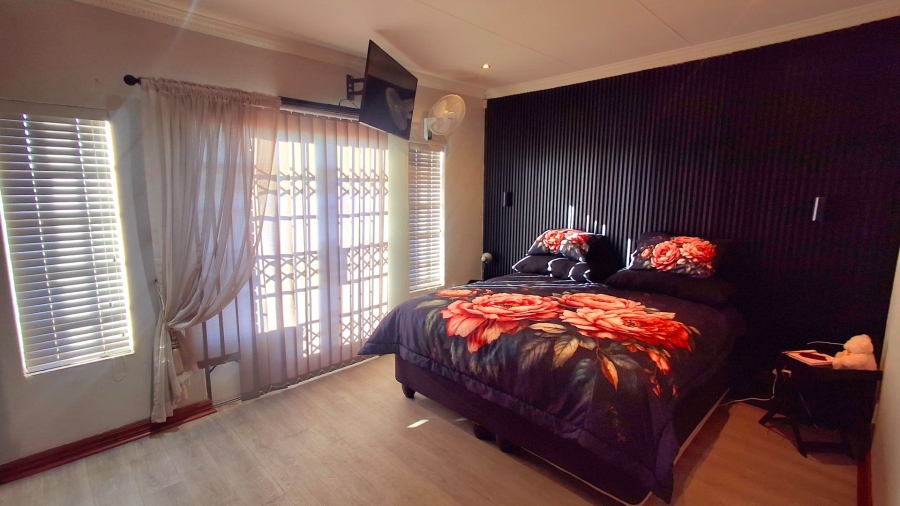 3 Bedroom Property for Sale in Vaalpark Free State